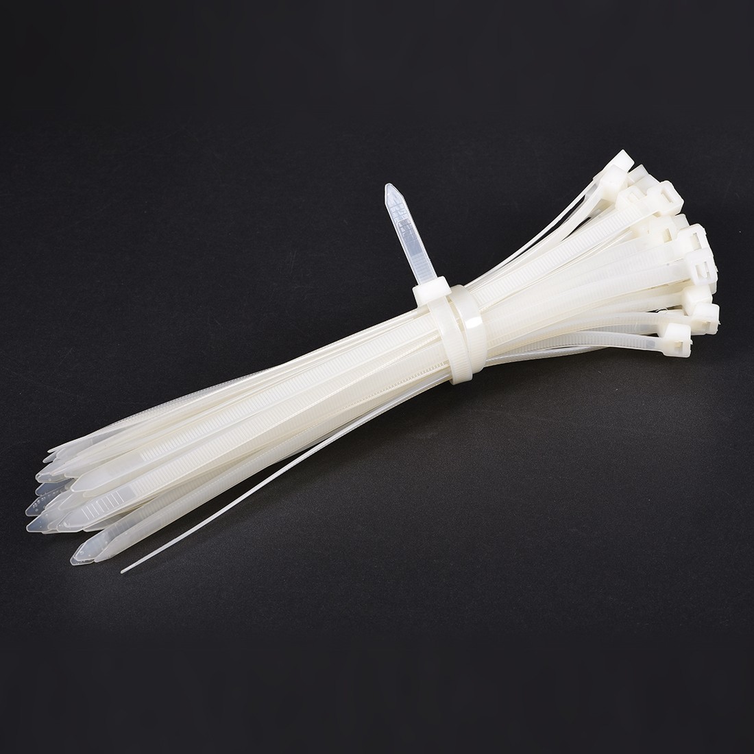 Nylon Cable Ties 20 Inch Self-Locking Zip Ties 0.2 Inch Width White 50pcs