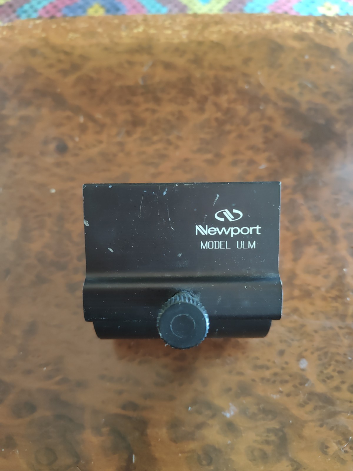 NEWPORT Model ULM LASER MOUNT