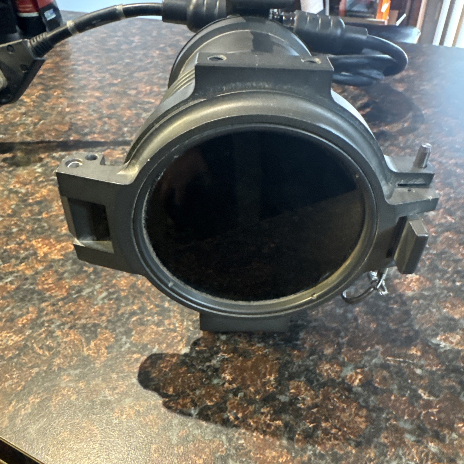 SureFire Hellfighter HID Weapon Light H03328 W/ Mount And Cable