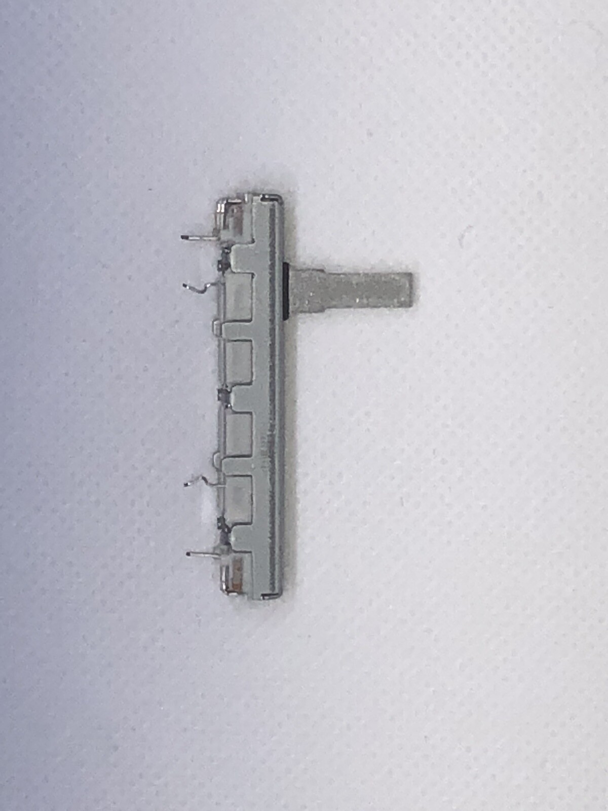 Korg 500365011400 Fader Pot (all Faders Except Master Volume) For M3