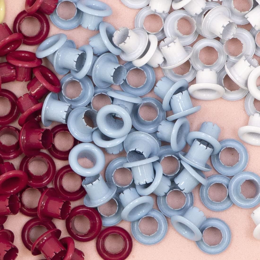 Craftelier - Pack of 40 Basic Eyelets Ideal for Card Making