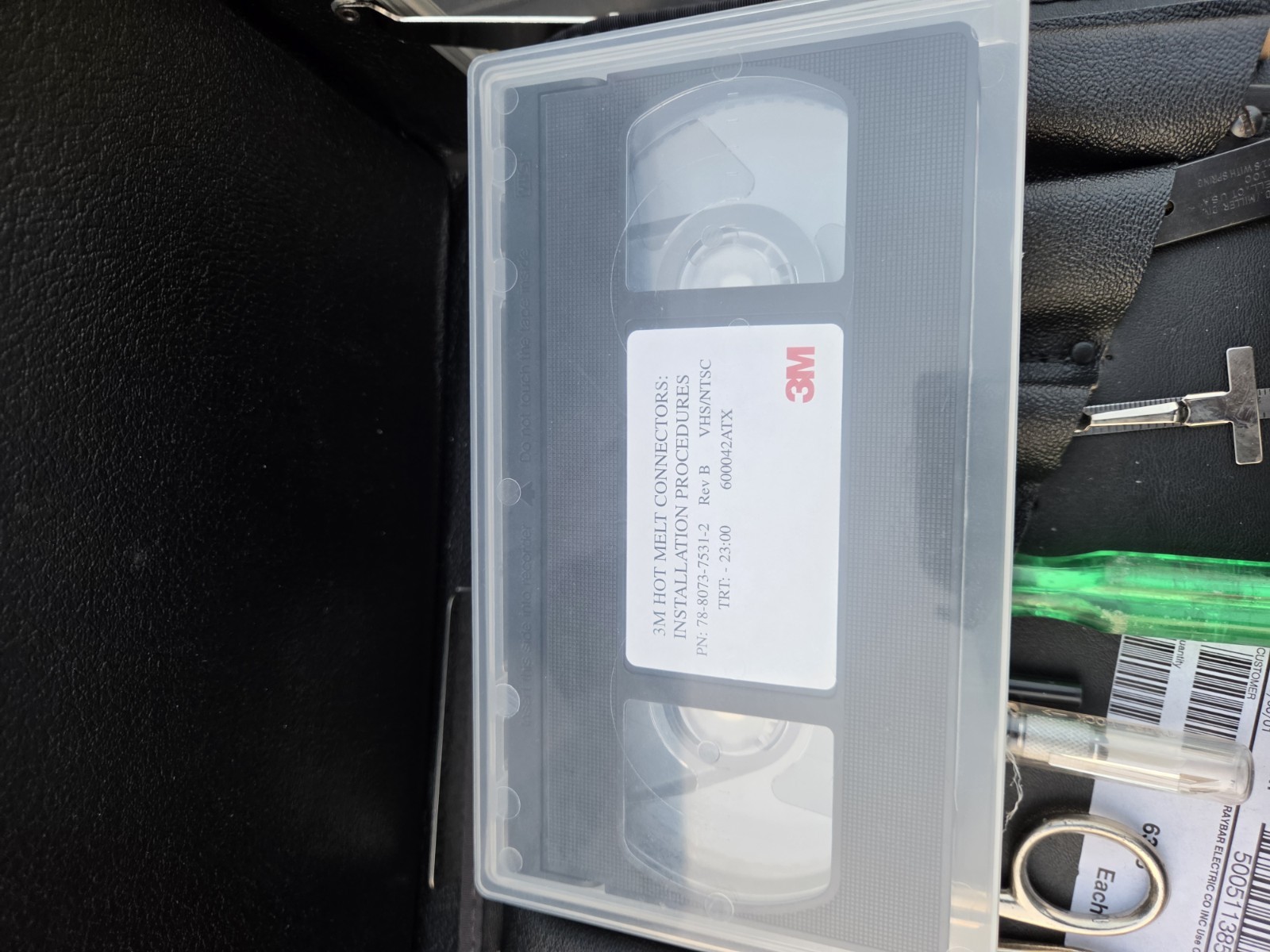 3M 6355 6312 Hot Melt Kit Bundle - w/ Case and Many Additional Components- Look
