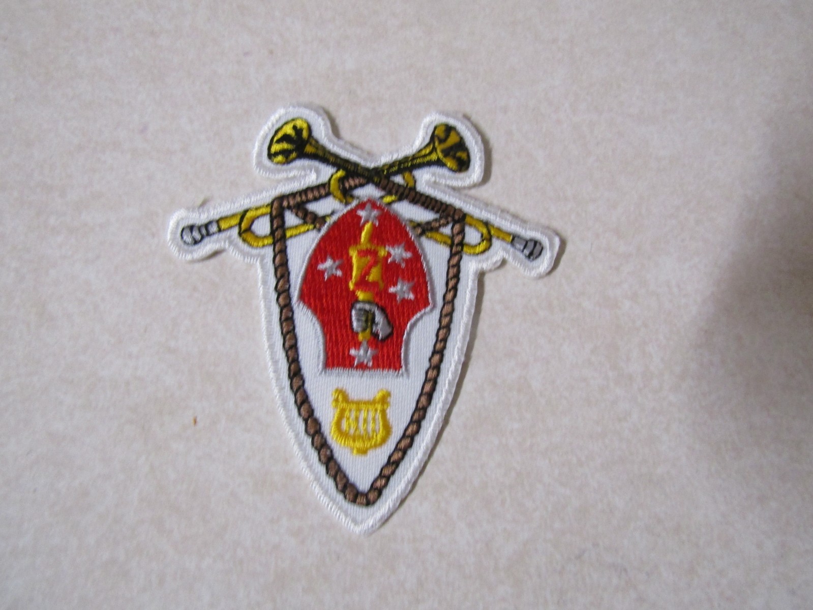MILITARY PATCH UNITED STATES MARINE CORPS 2ND MARINE DIVISION BAND BUGLES