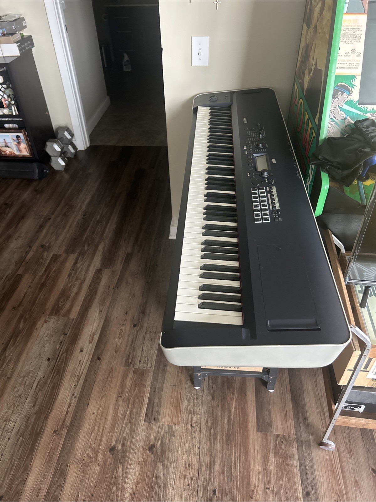Korg KROSS 88-Key Portable Digital Home Piano Black with Stand