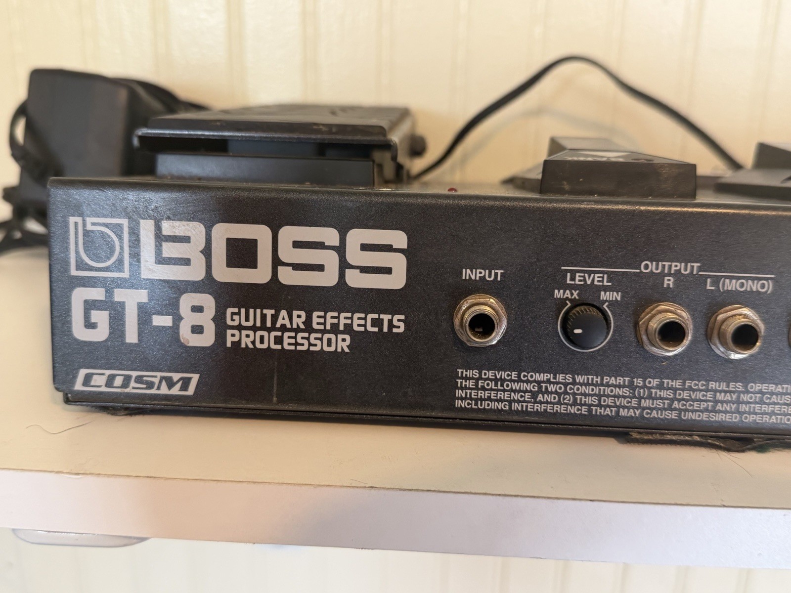 BOSS GT-8 Guitar Effects Processor Multi-Effects Pedal COSM w/ AC Adapter Tested