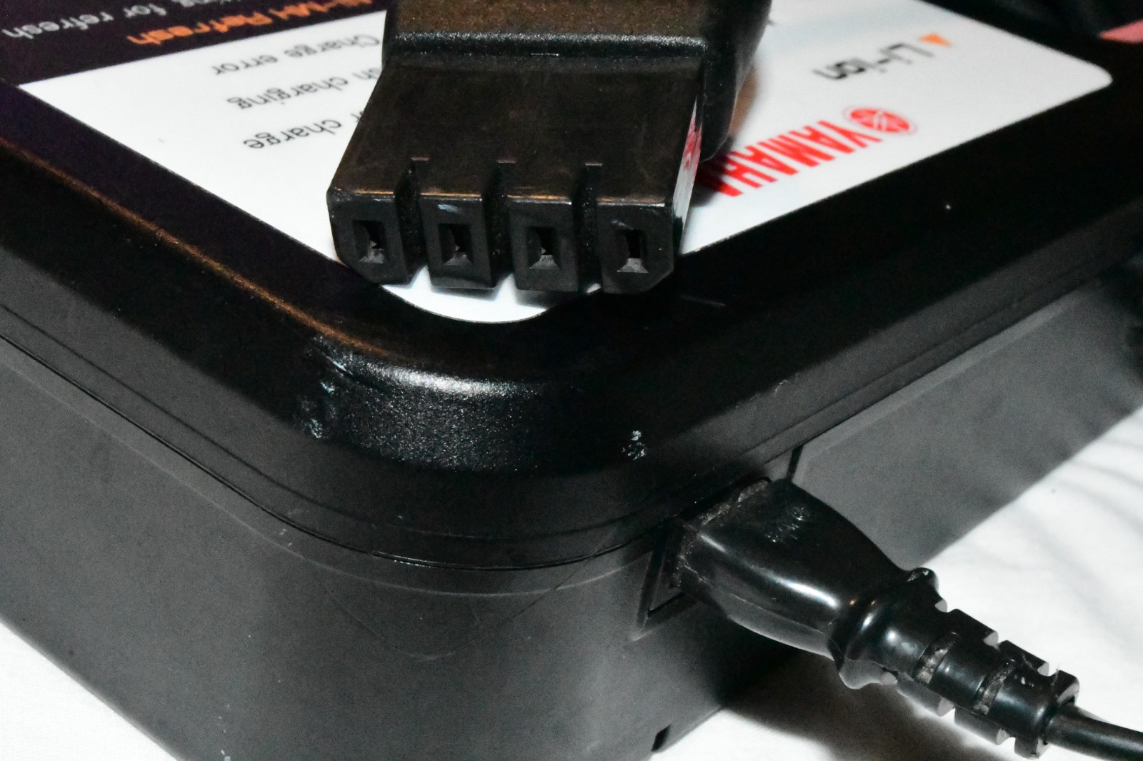 YAMAHA NAVIGO ESC3 CHARGER WORKING RARE 2M