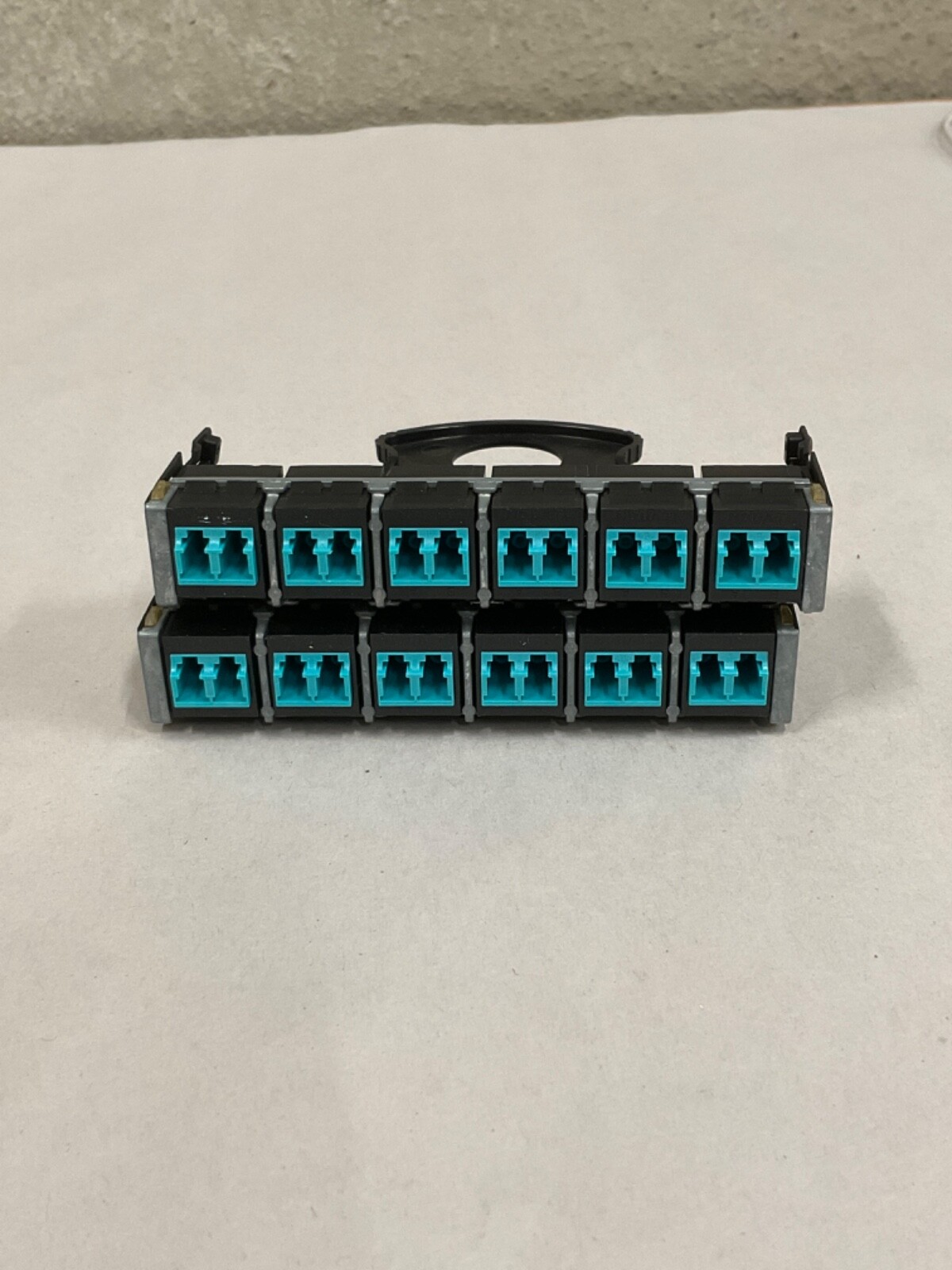 Leviton CAT E2XLC-AQU SAN 001 Cartridge
