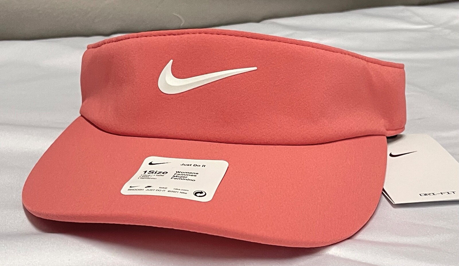 Nike Dri Fit Aerobill Golf Visor Coral Peach White Swoosh Hat DH1926 451 New
