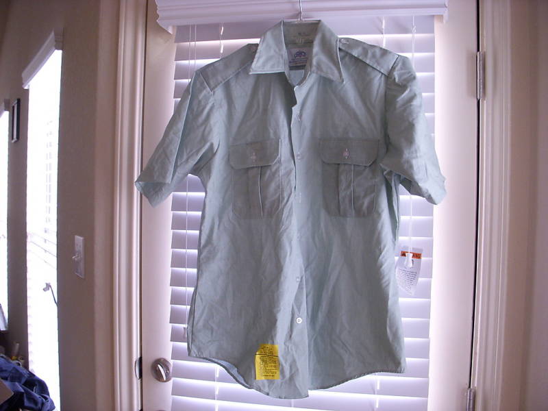 US ARMY SHORT SLEEVE SHIRT MAN GREEN AG-415 SIZE 15 1/2