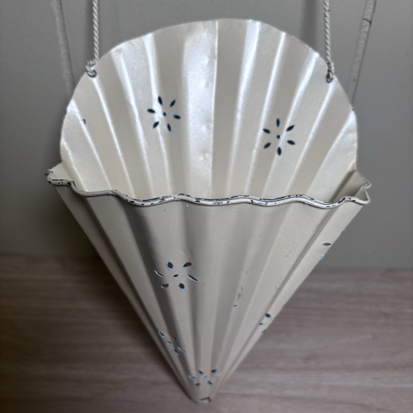 Vintage Cream Colored Metal Hanging Wall Basket Diecut Flower Design Shabby Chic