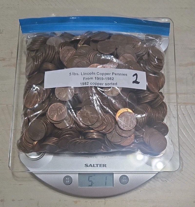 5 lbs Bag Copper Lincoln Pennies Circulated From 1959-1982, 1982 are sorted.