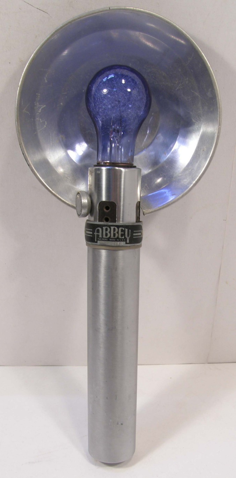 VINTAGE ABBEY PHOTO CORP FLASHGUN HANDLE & HOOD LIGHT SABER