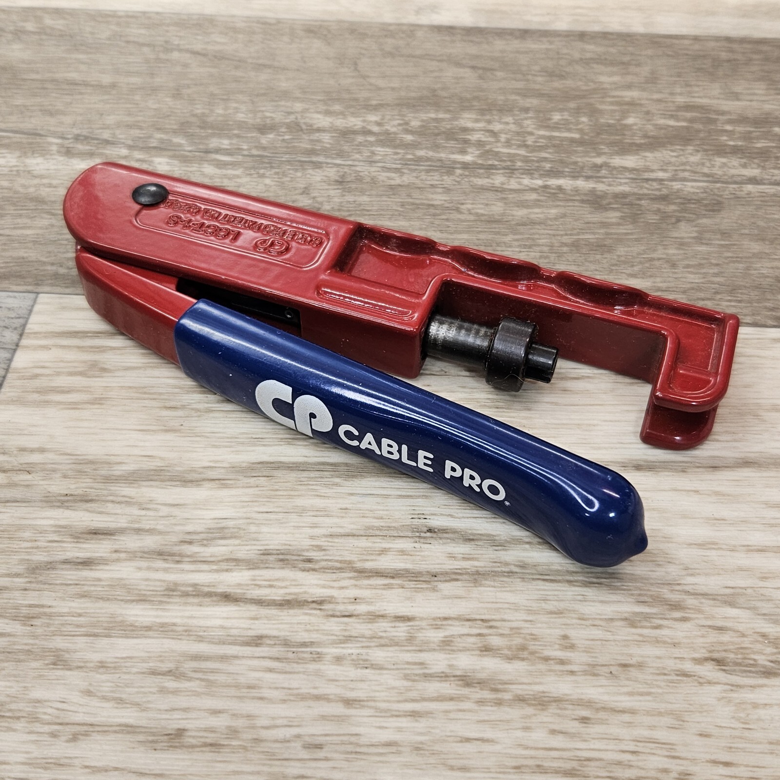 Cable Pro CPLCCT-1-S Linear Compliant Compression Tool²