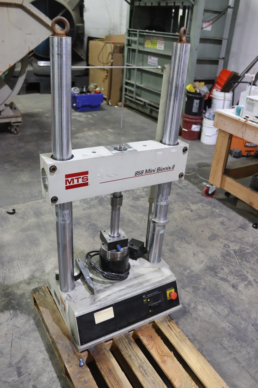 MTS 858 MINI BIONIX II Tension Compression Material Testing Machine INSTRON