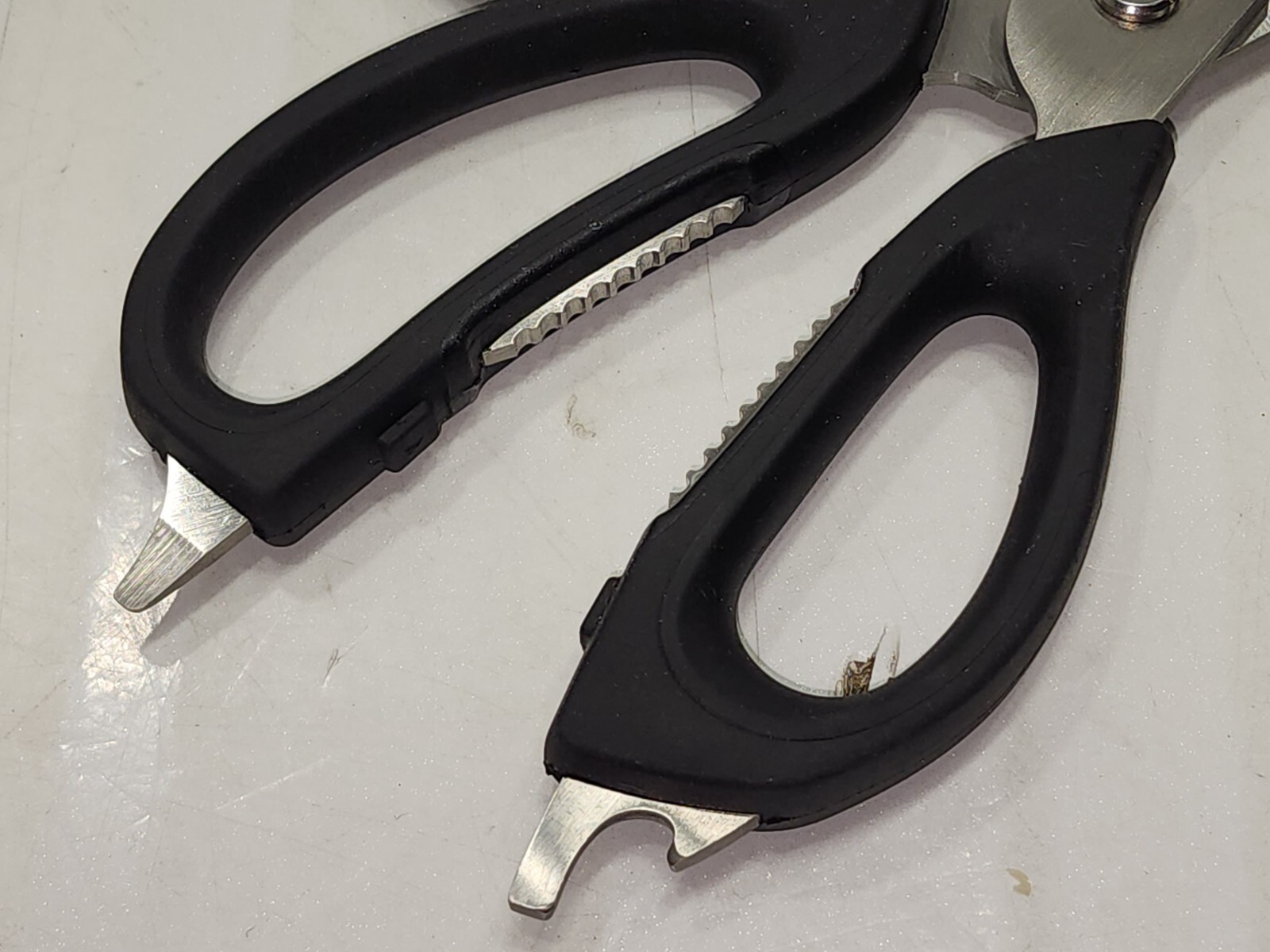 Schmidt Bros MultiFunctional Kitchen Shears Scissors w/ Can Opener End & Cover