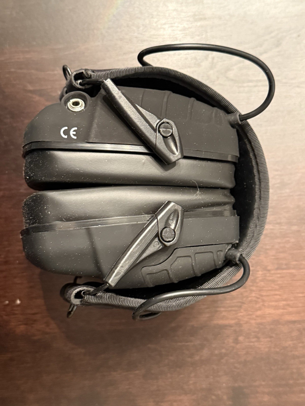 Axil Trackr Electronic Headmuff