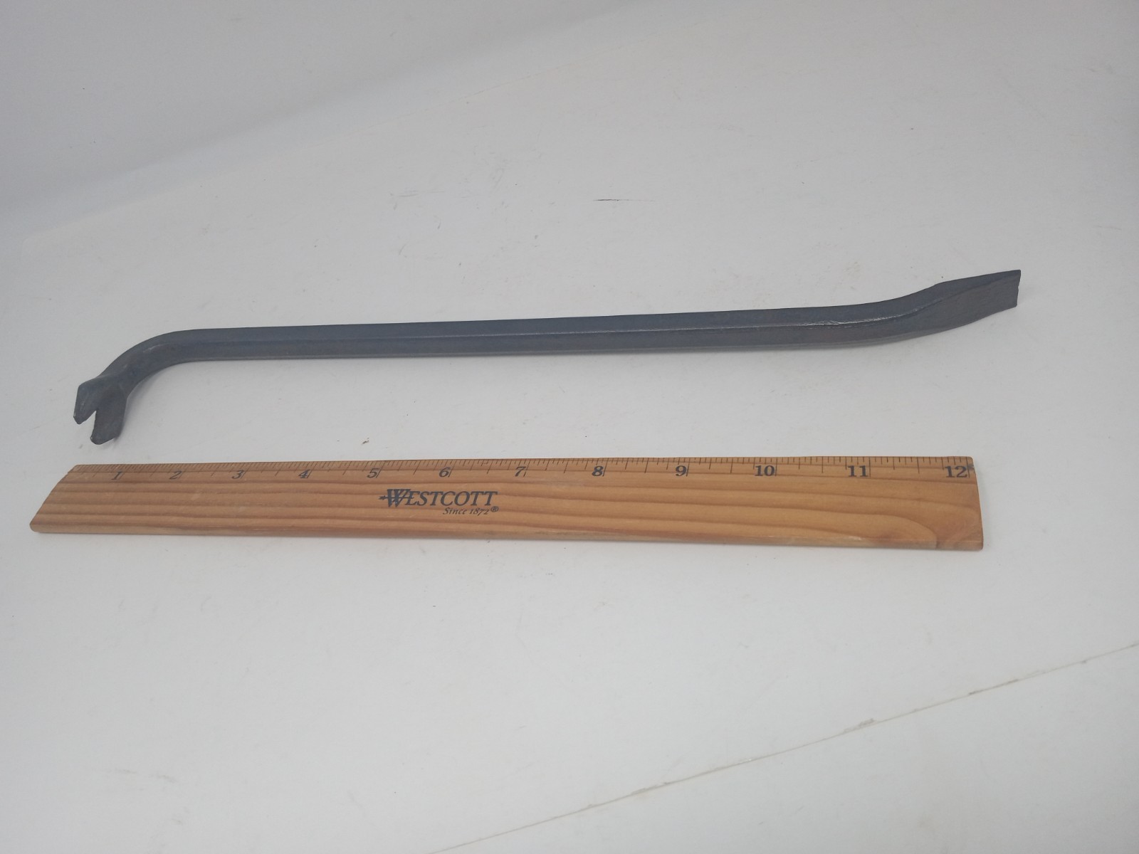 Leetonia 13" Pry Crow Bar Nail Puller