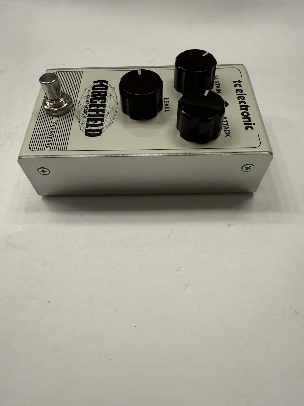 TC Electronic Forcefield Compressor Sustainer True Bypass Guitar Effect Pedal
