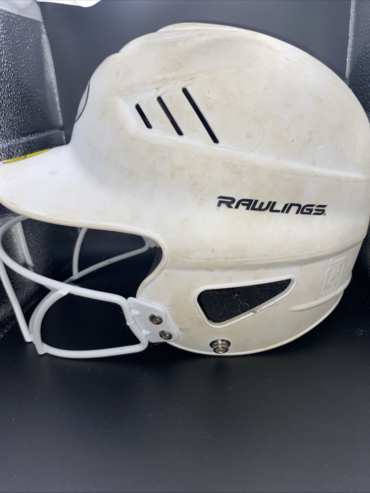 Rawlings Coolflo Fastpitch Softball Helmet Face Guard White 6.5-7.5