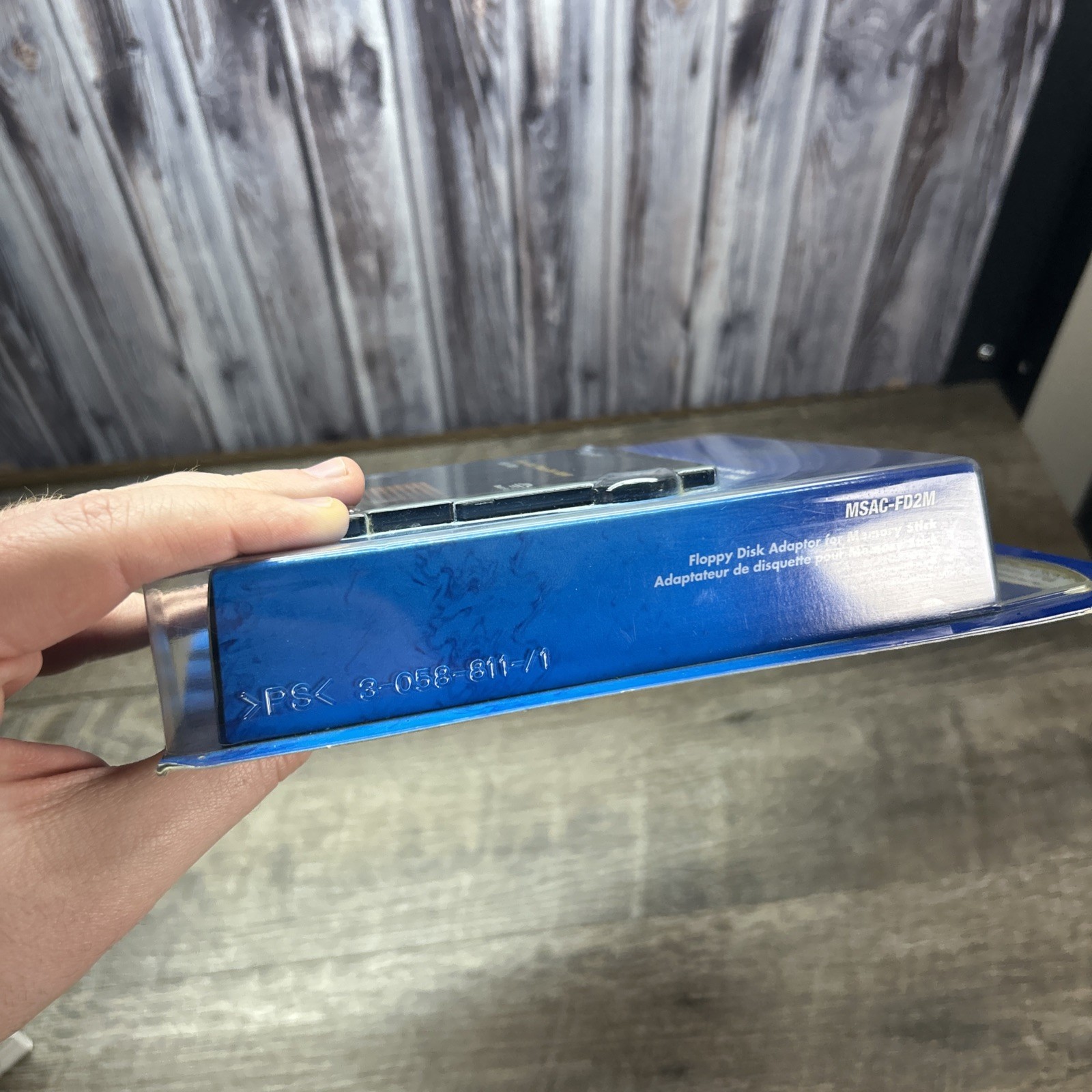 Sony MSACFD2M Floppy Disc Interface Adapter for Memory Stick (MSAC-FD2MA) Sealed