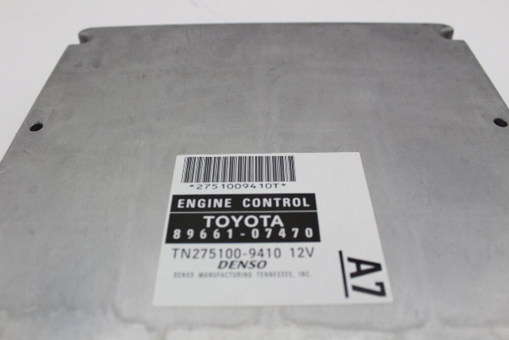 07 Toyota Avalon 89661-07470 Computer Brain Engine Control ECU ECM EBX Module