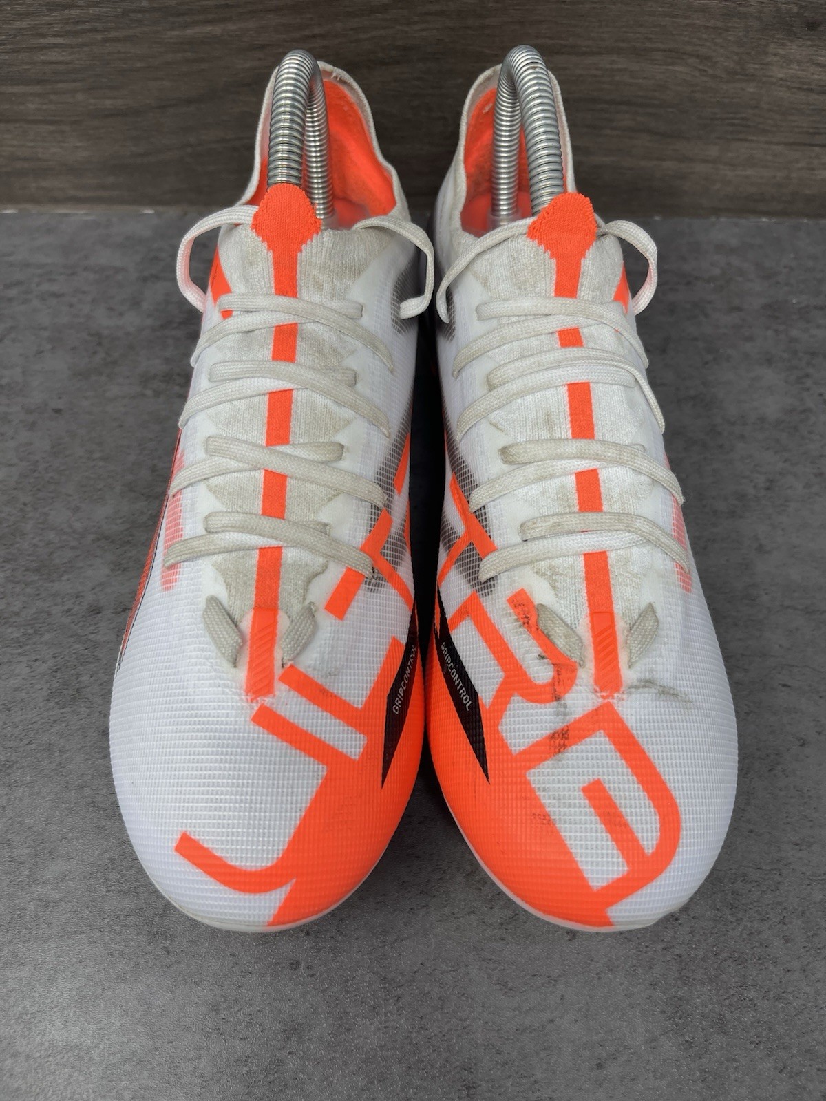 Puma Ultra 5 Match Soccer Cleats Mens Size 7 White Orange FG AG 108166-01