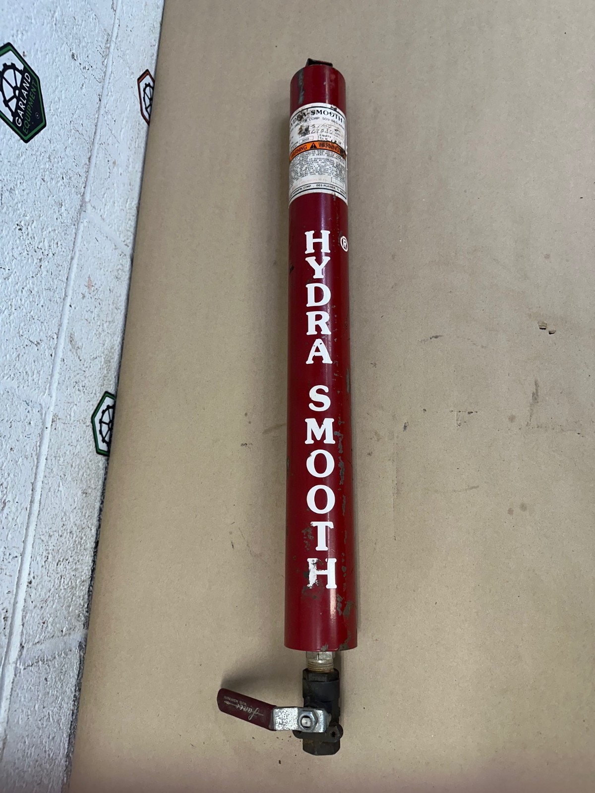 Hydra Smooth HS-100TP Hydraulic Accumulator