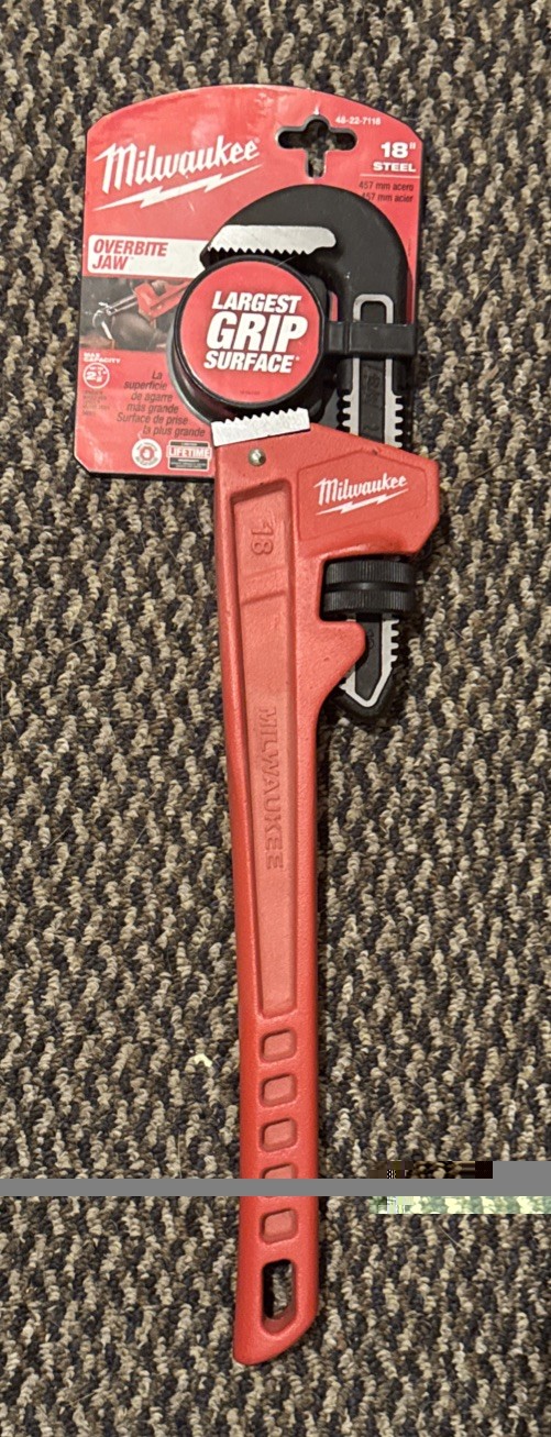 Brand New Milwaukee 48-22-7118 18" Overbite Jaw Steel Pipe Wrench
