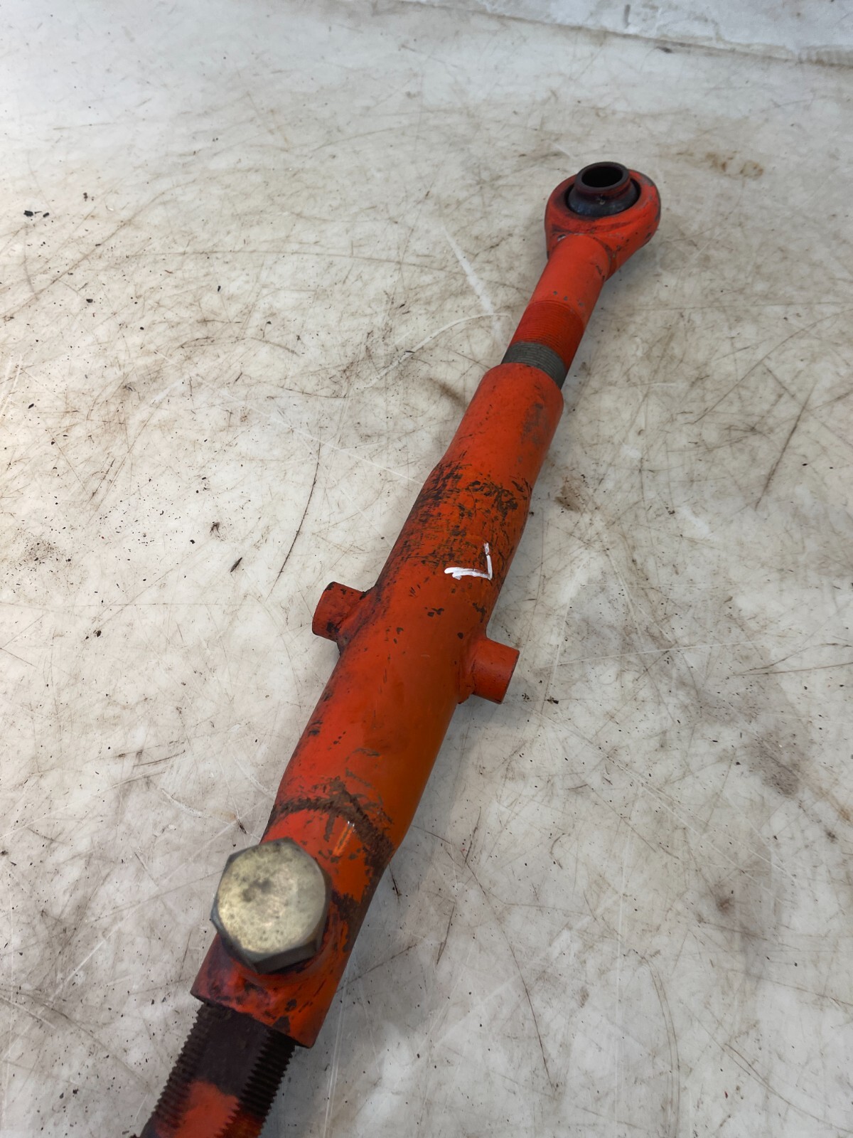 1974 Case 1070 Tractor Left 3pt Upright Arm