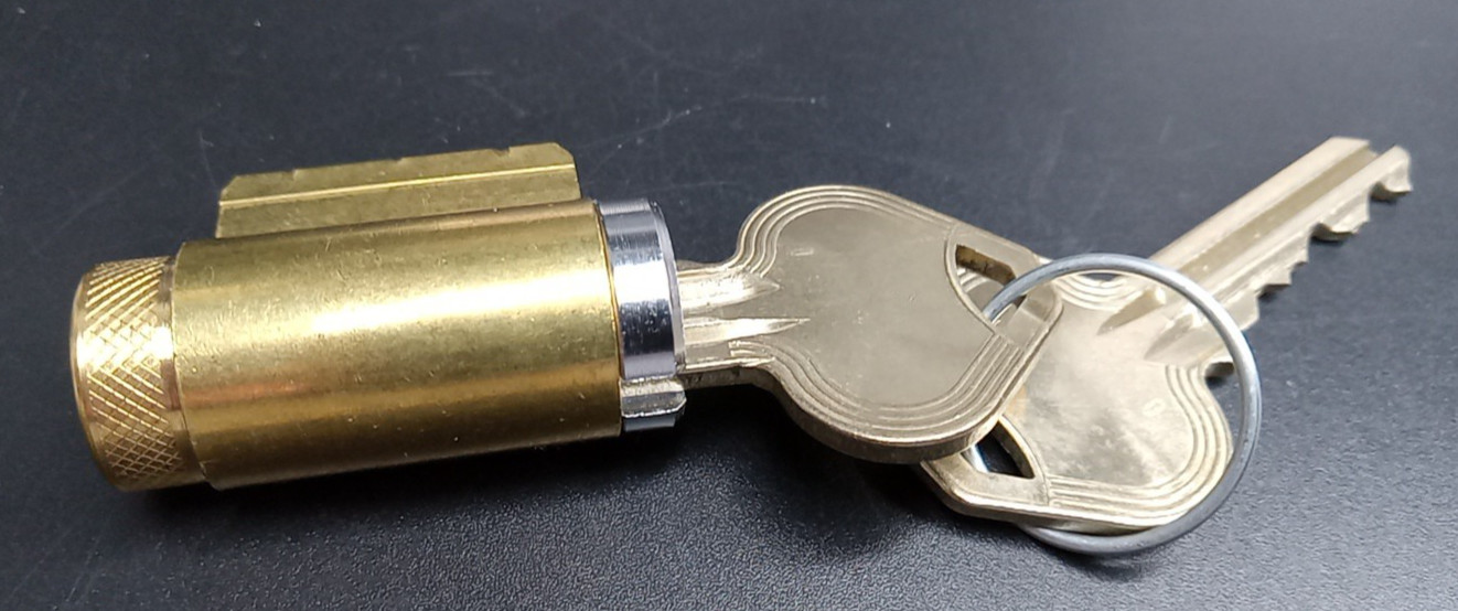 C500RD1 26D Key In Knob Cylinder LSDA NOS Two Keys