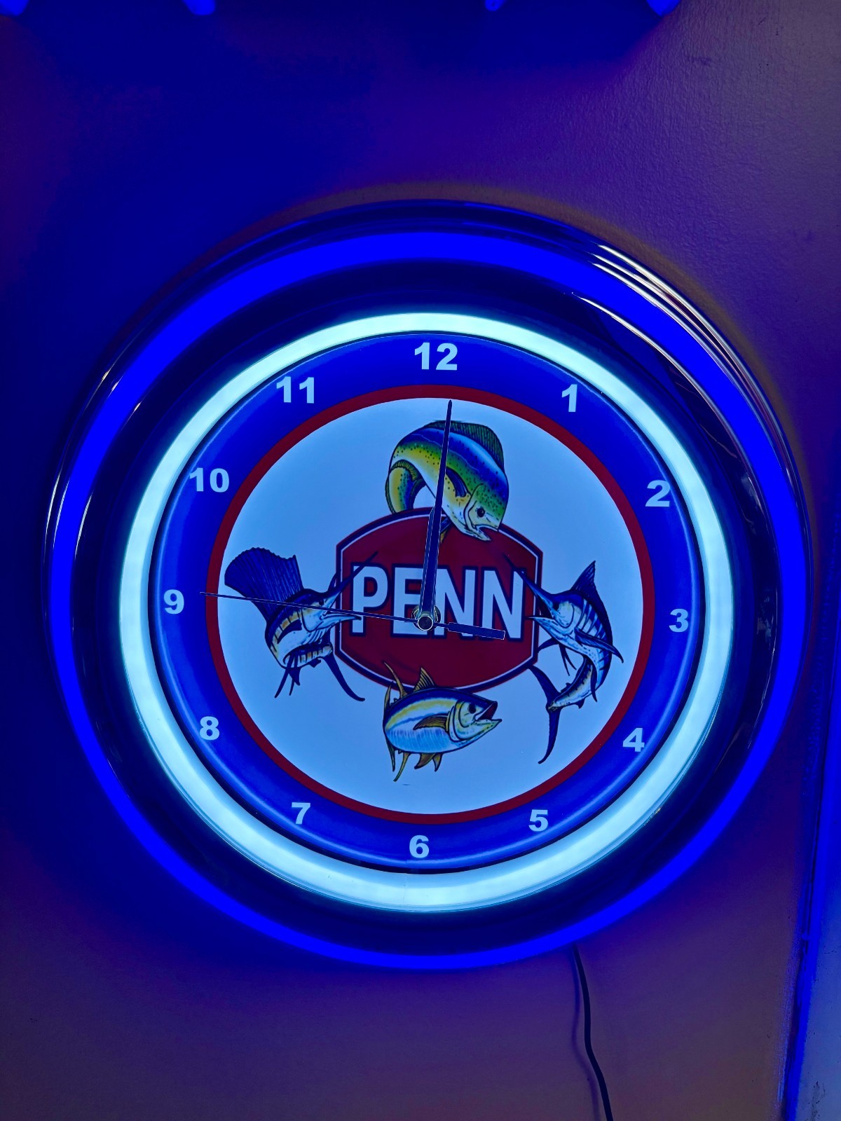 Penn Fishing Reels Tackle Bait Shop Man Cave Neon Style Retro LED Clock Sign