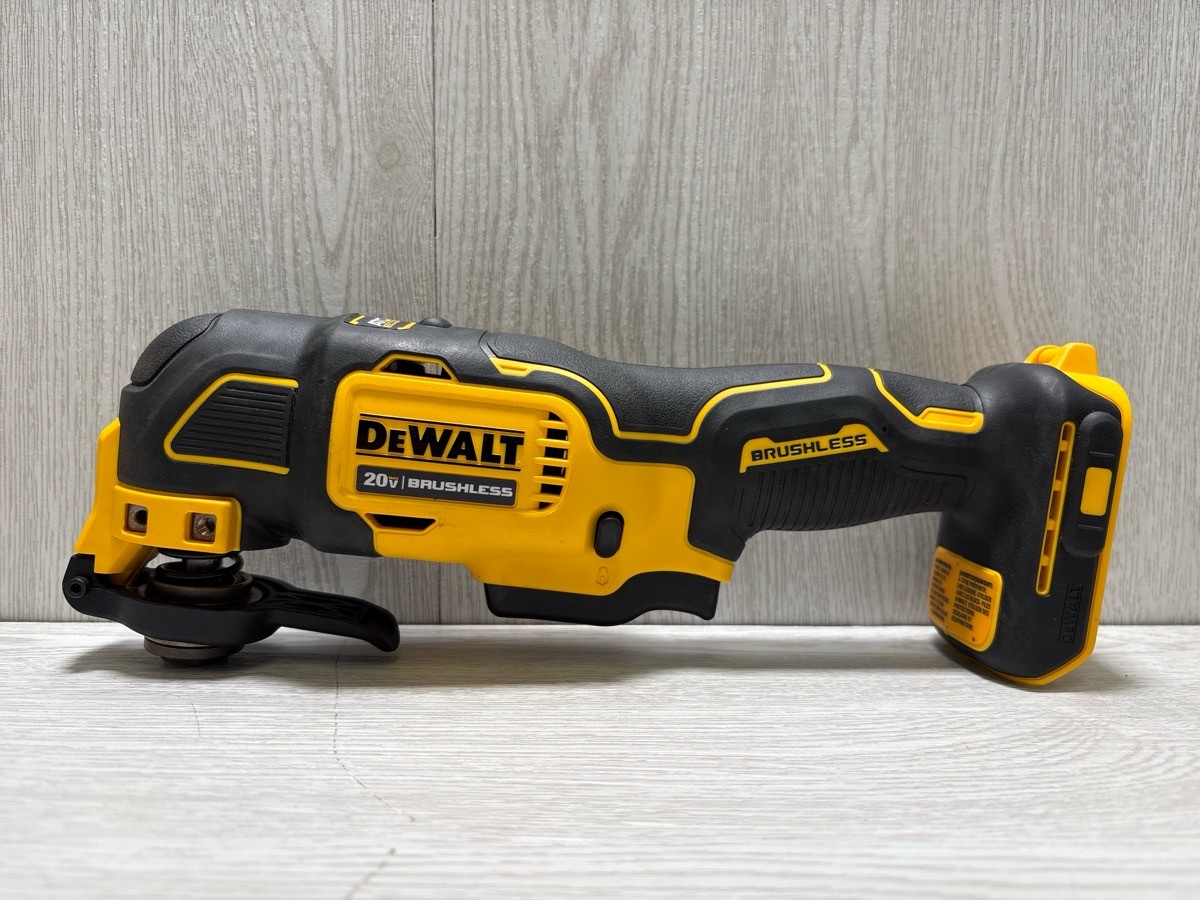 DeWalt Atomic 20V MAX Brushless Cordless Oscillating Multi-Tool (Too (A1G014113)