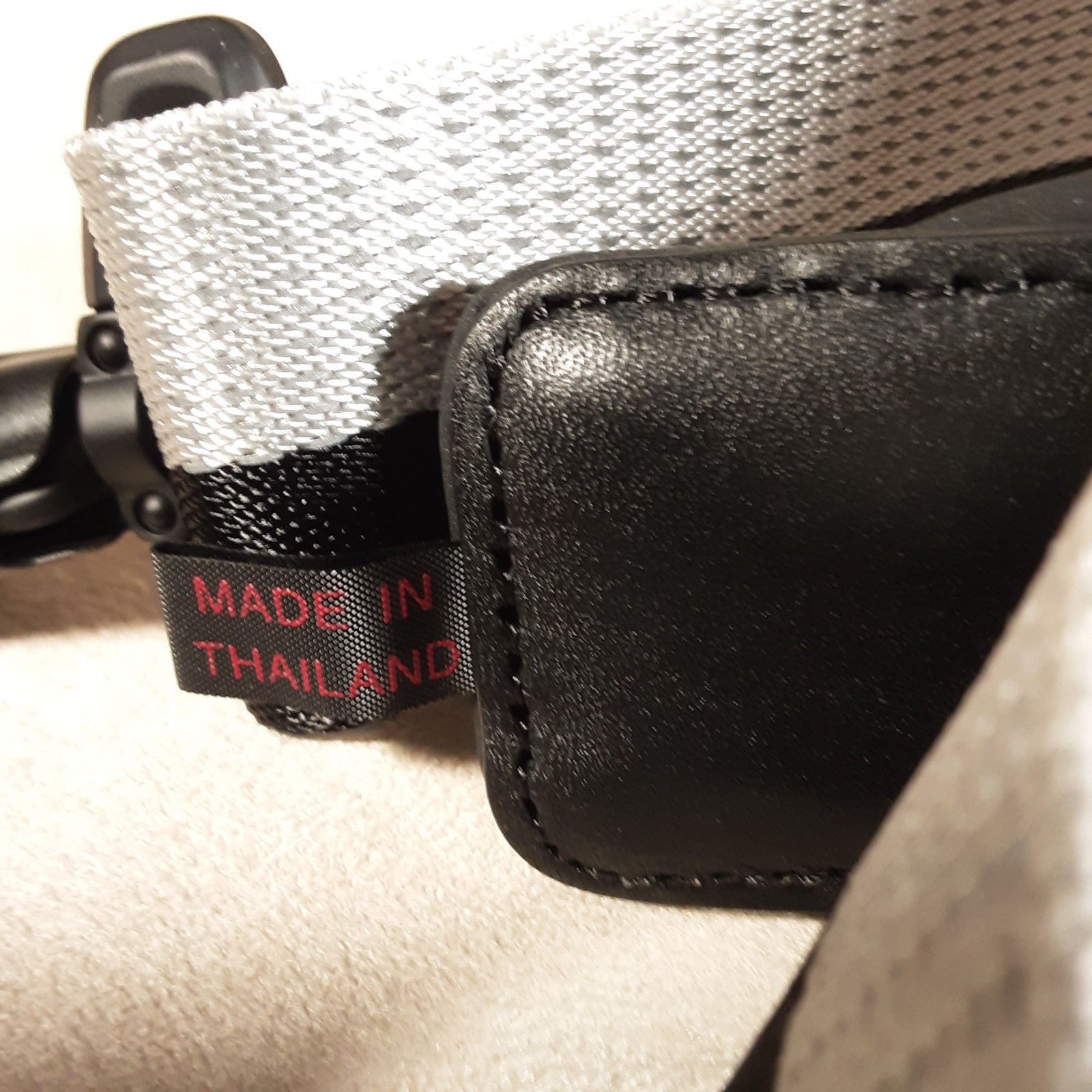 TUMI Accent Custom Shoulder Strap Reflective Black
