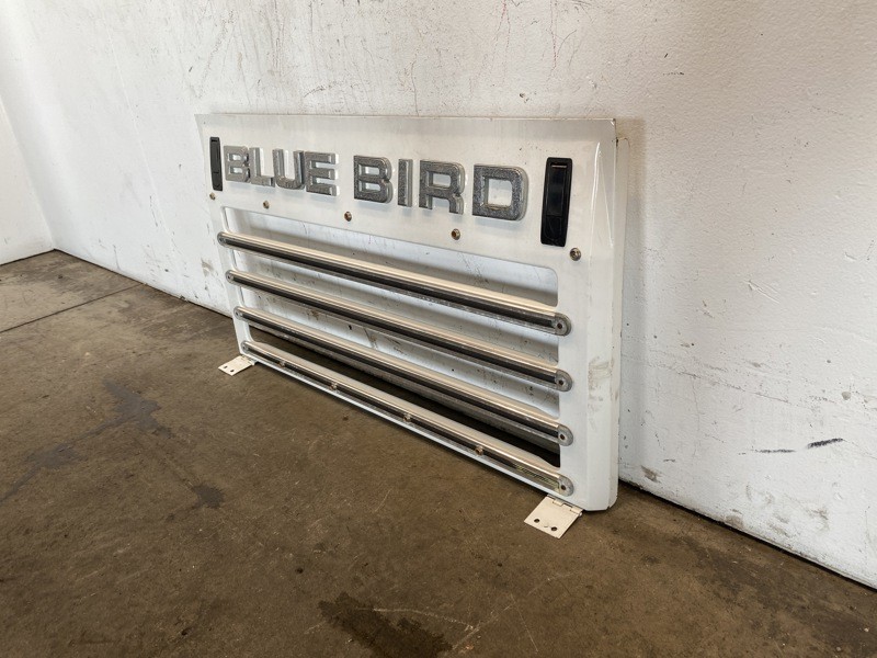 2003 Bluebird TC2000 Grille (610-13213)