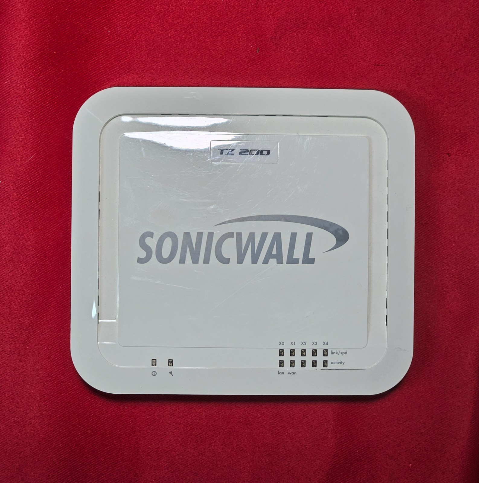 Sonicwall TZ 200 Firewall VPN Security Appliance Router APL22-06F - NO ADAPTER