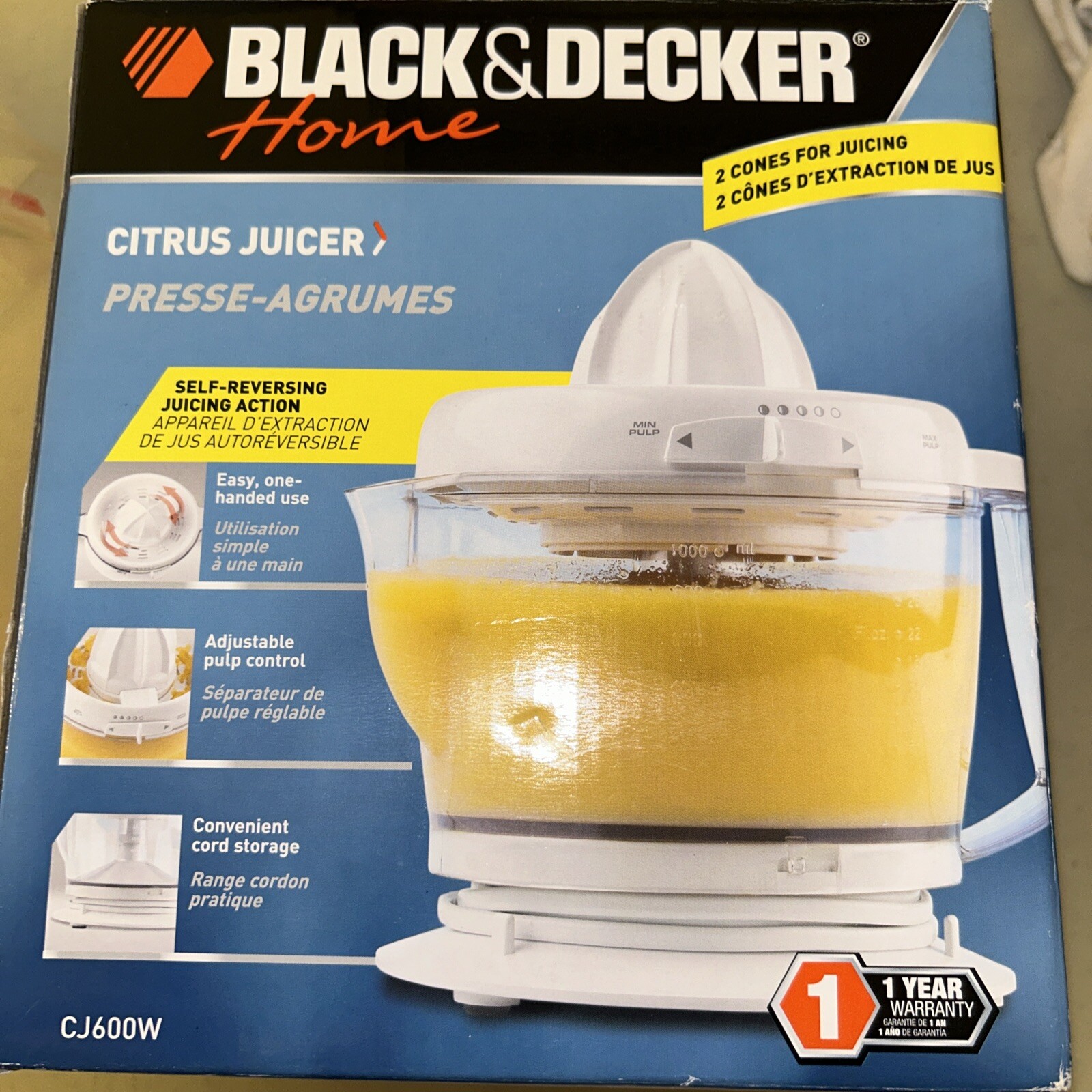 Black & Decker Home Citrus Orange Juicer Kitchen Appliance White CJ600W NEWinBOX
