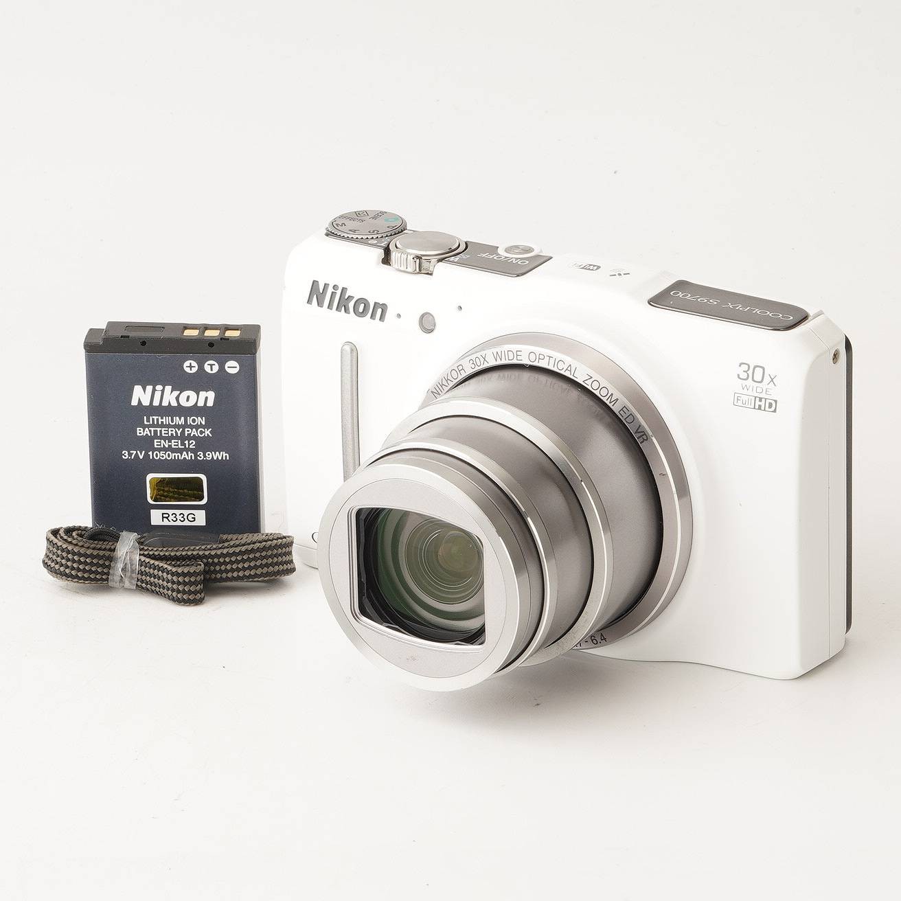 [EXCELLENT+] Nikon COOLPIX S9700 Elegant White 30x Optical Zoom