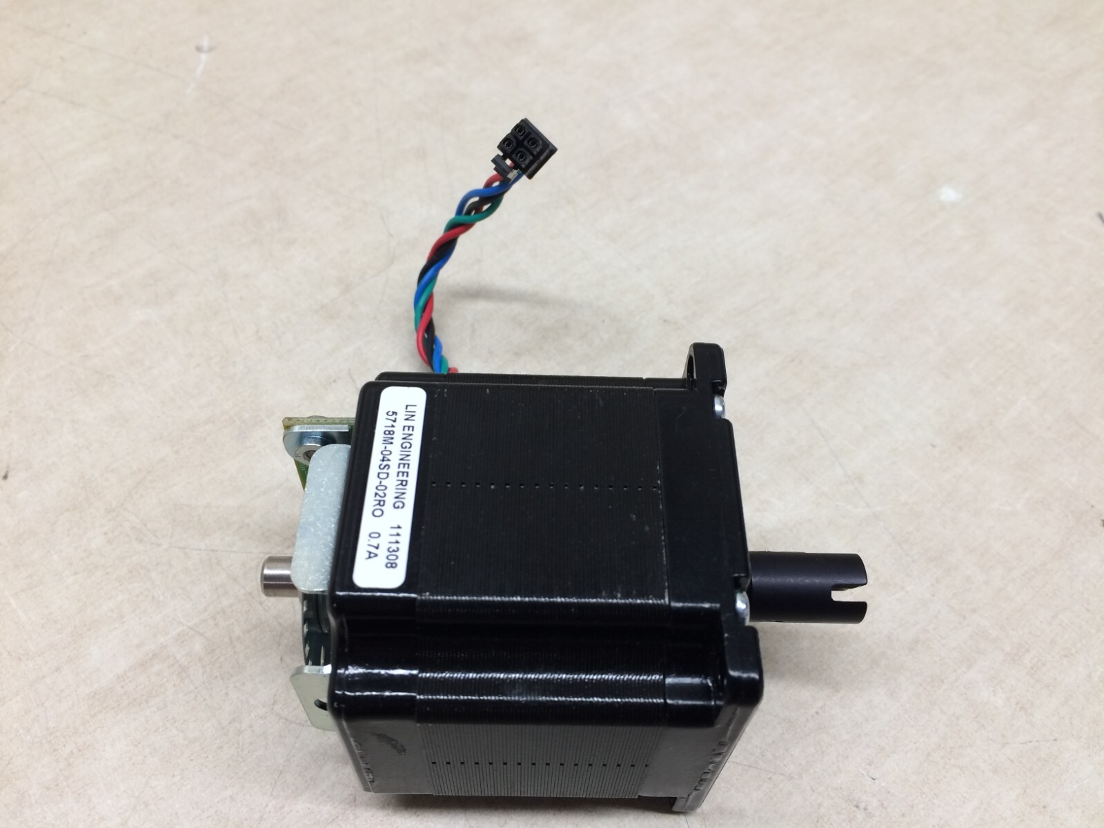 Lin Engineering Stepper Motor 5718M-04SD-02RO 0.7A