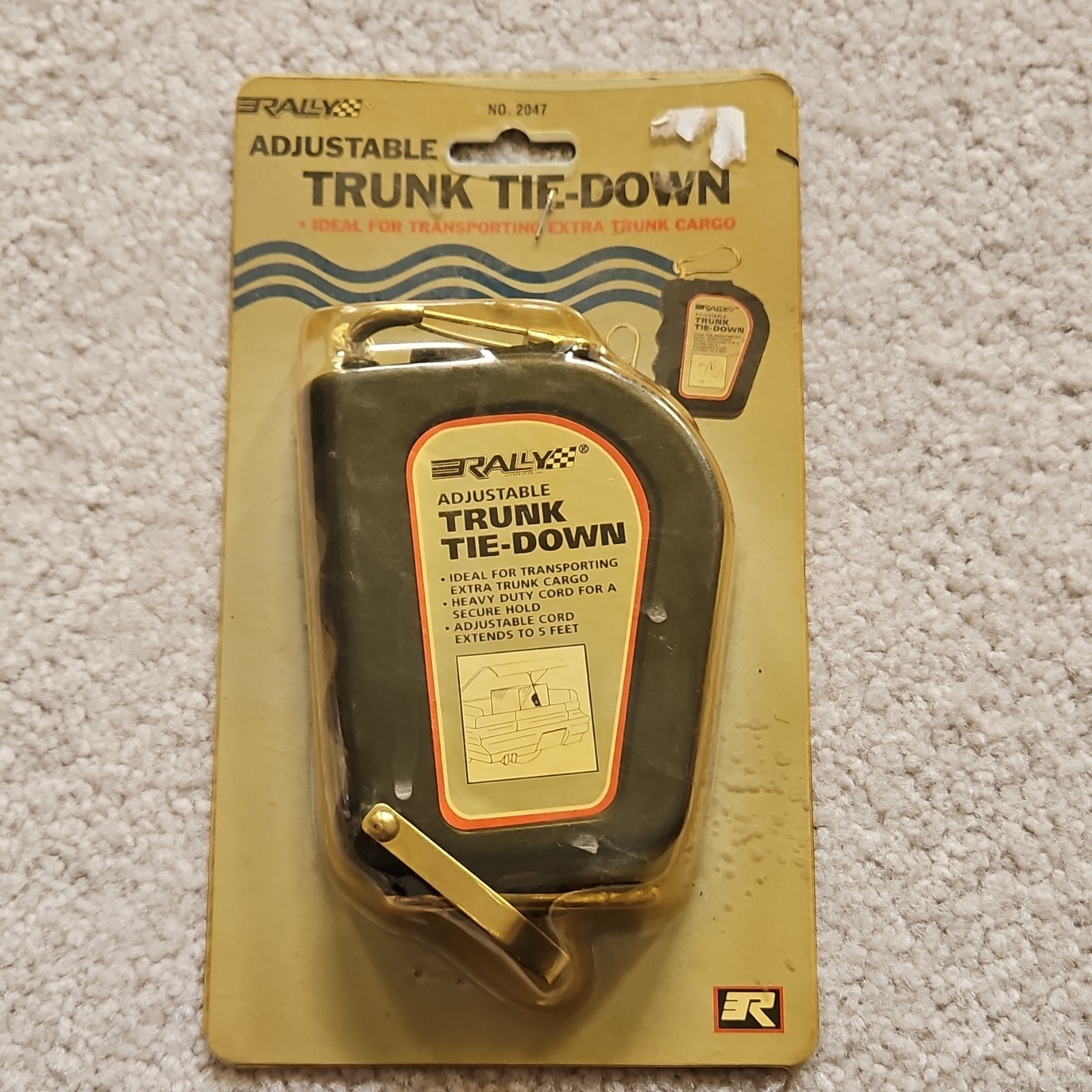 Rally Adjustable Trunk Tie-Down No. 2047 Black/Gold Clamp Carabiner Extends 5ft