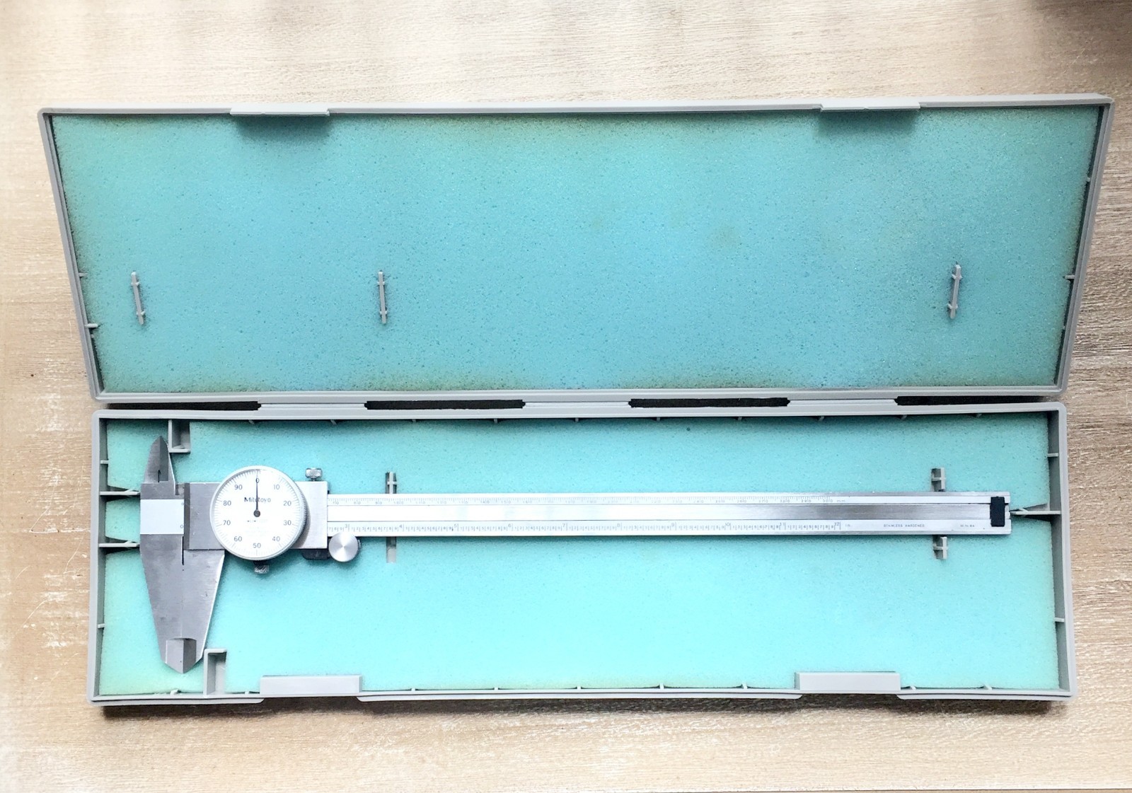 Mitutoyo Dial Caliper 12" Calibrated 505-645-50 .001" + Case JAPAN -FULLY REFURB