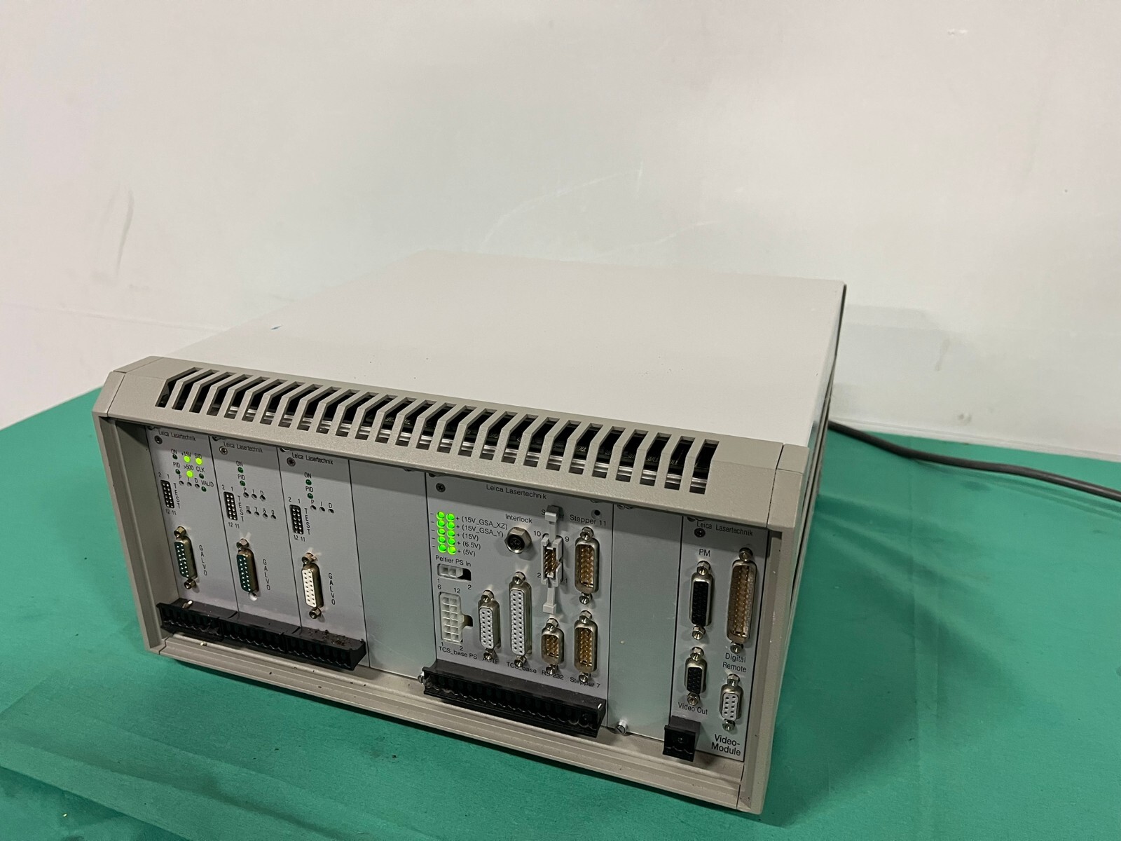 Leica Lasertechnik TCS SP Module Driver Crate