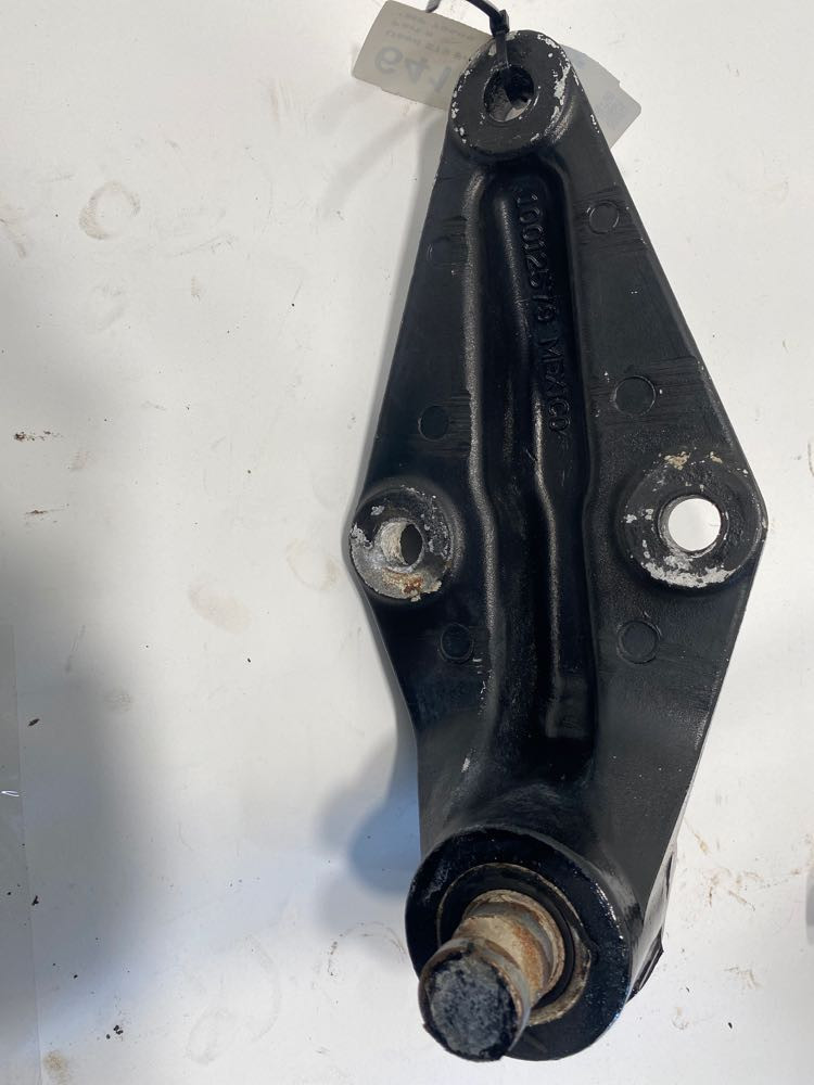 2016 Peterbilt 579 Suspension Bracket (641-12500)