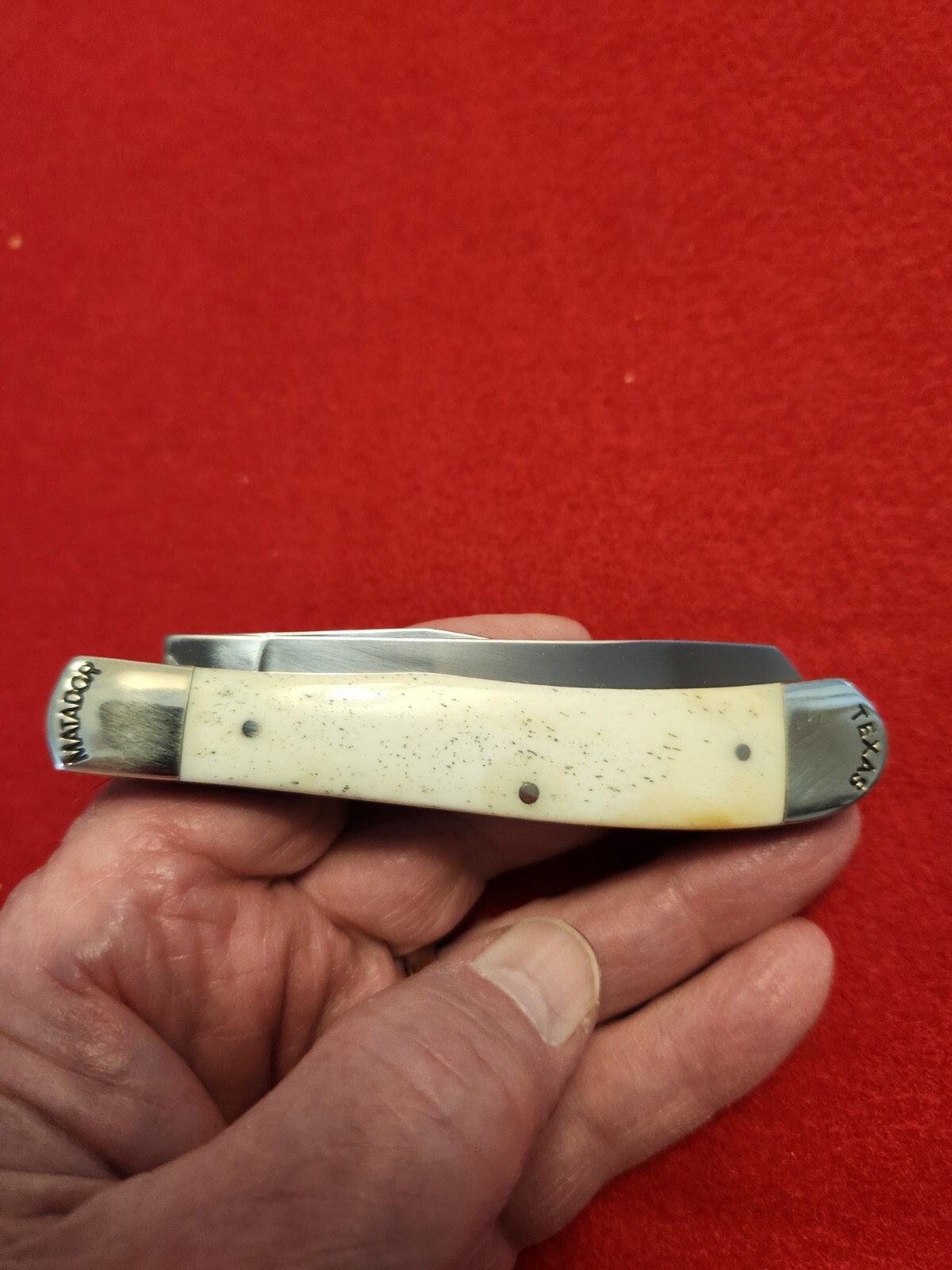 Moore Maker Matador, Texas 5202PC Praying Cowboy Trapper Knife WHITE Bone 2024