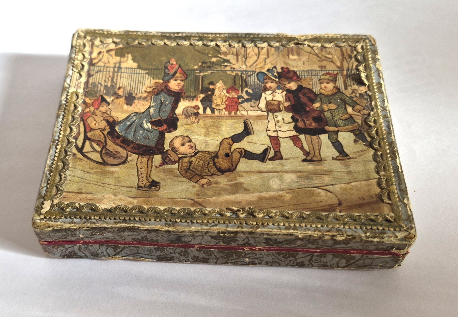 Vintage Victorian Rectangular Trinket Box w/ Lid - Printed 1890's