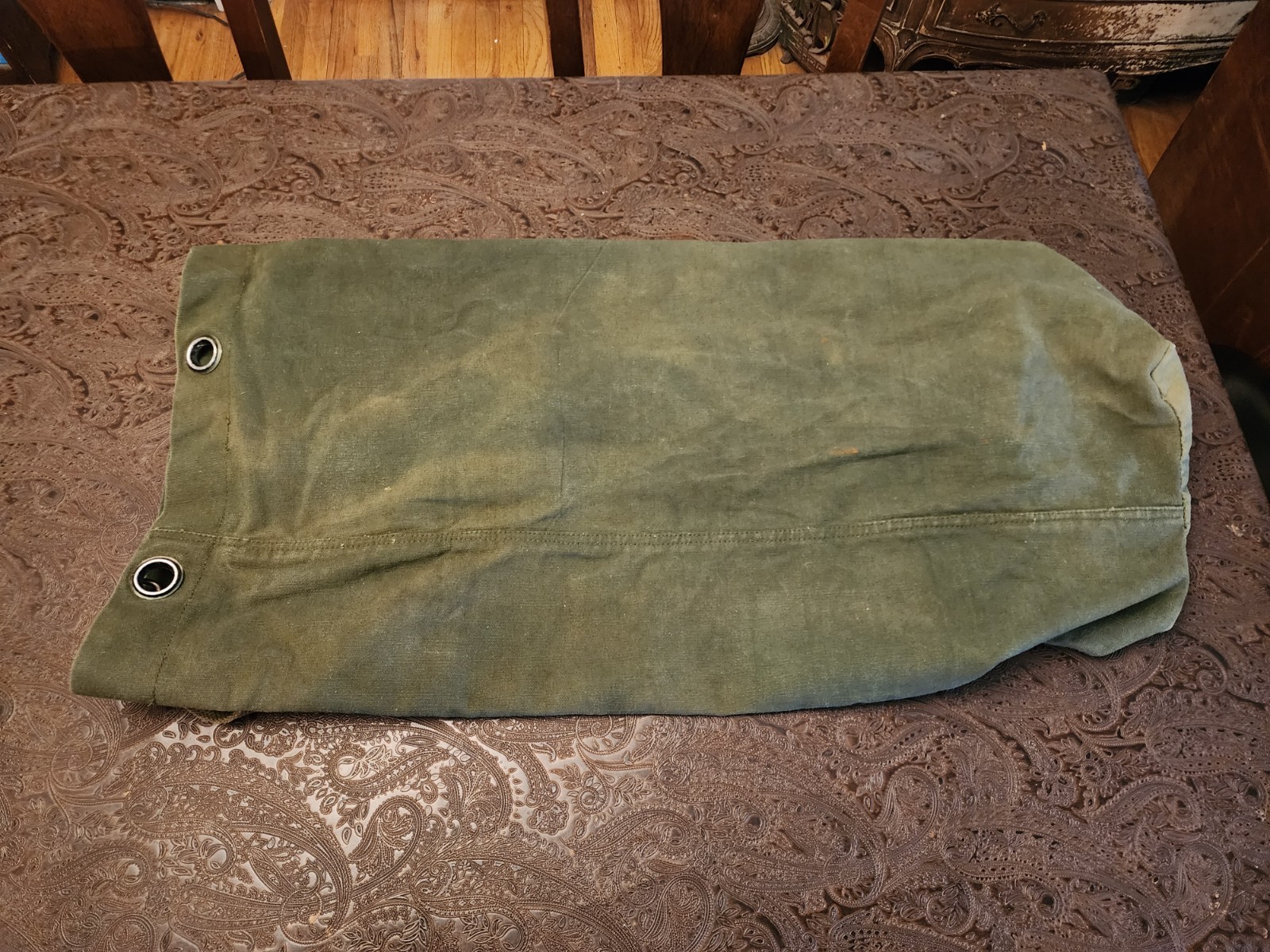 Vintage US Military Duffel Bag. Top Load, Green Canvas, Handle & Strap.