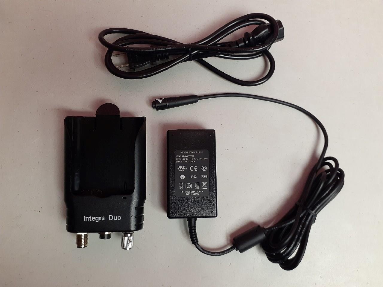 Integra LED Duo 90600 Medical Surgical Headlight Headlite System Battery Operate