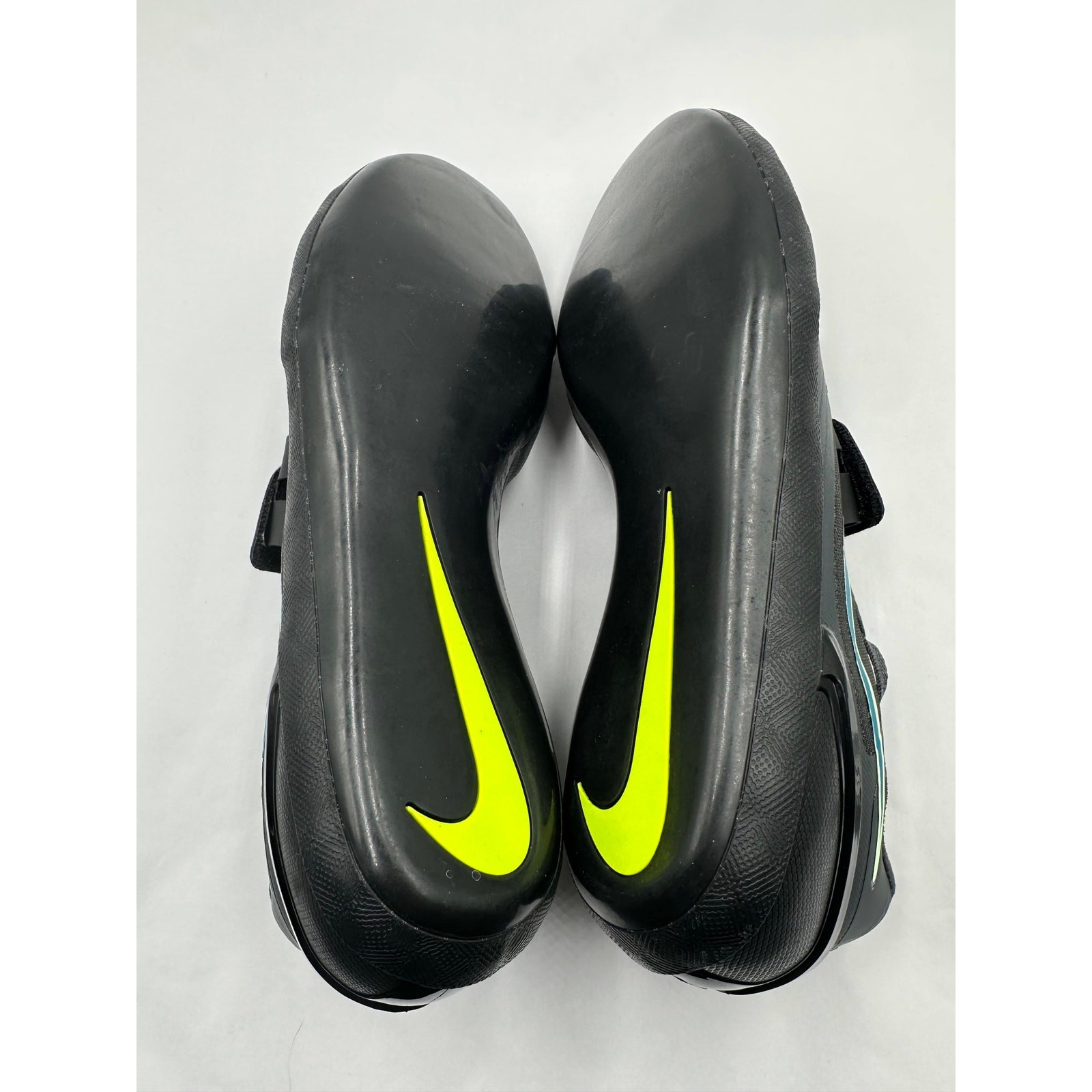 Mens Size 10.5 Nike Track & Field Shoes Zoom Rotational 6 Black Blue FZ9606-001