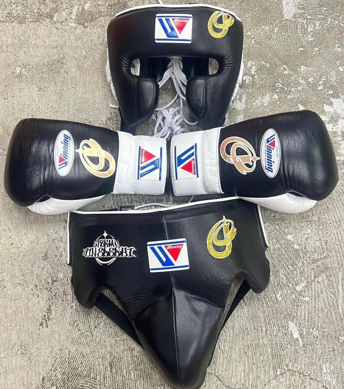 Real Leather Boxing Gear Set – Custom Logo Design & High-Quality Craftsmanship