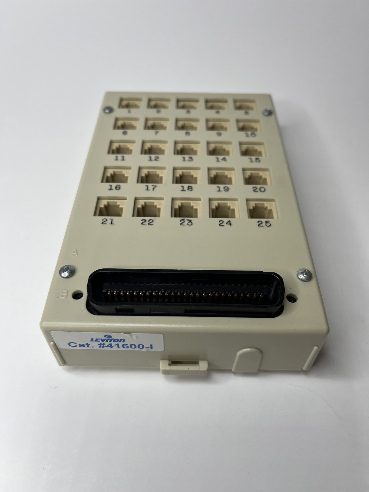 Leviton 41600-I Infotap Mini Patch Panel 25 Port