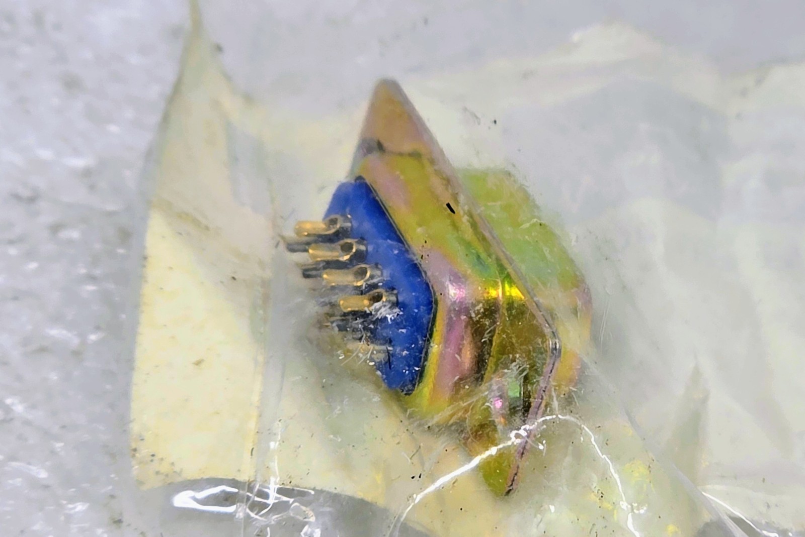 MCM ELECTRONICS 83-210 / 83210 RS232 Connector 9P Plug
